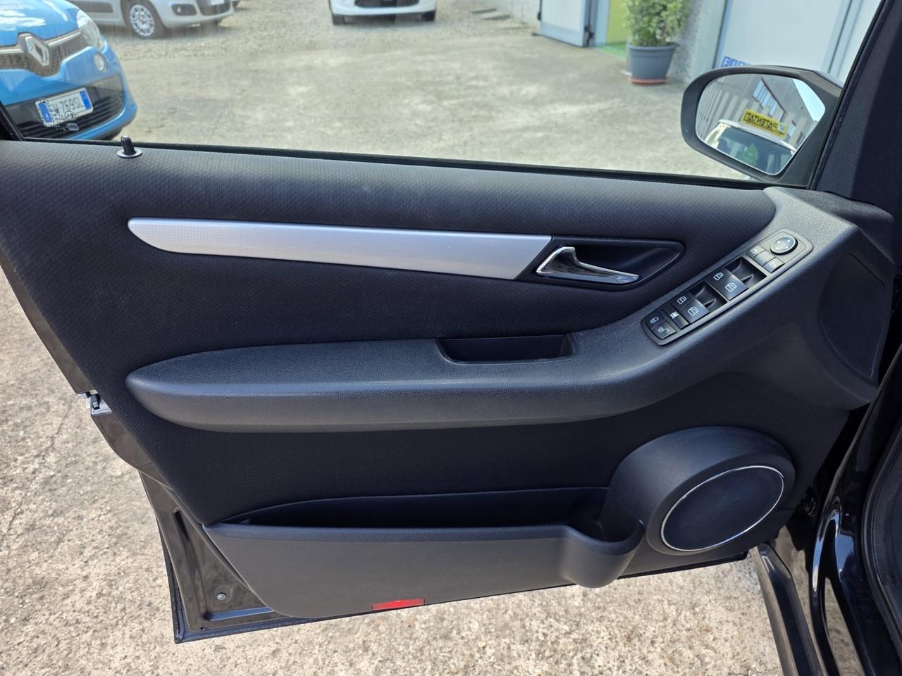 Mercedes-benz A 150 Avantgarde, Neopatentati