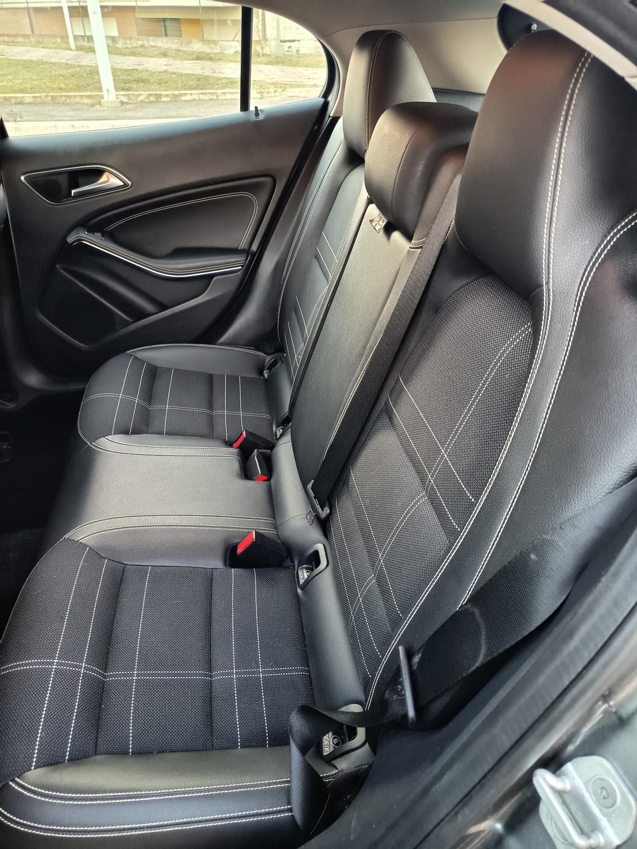 Mercedes-benz GLA 200 CDI Automatic Sport