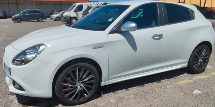 Alfa Romeo Giulietta 2.0 JTDm-2 150 CV Distinctive