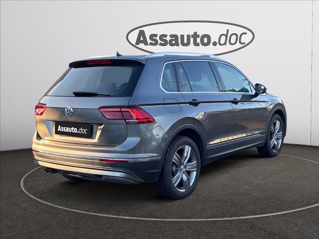 VOLKSWAGEN Tiguan 1.4 tsi Executive 150cv dsg del 2016