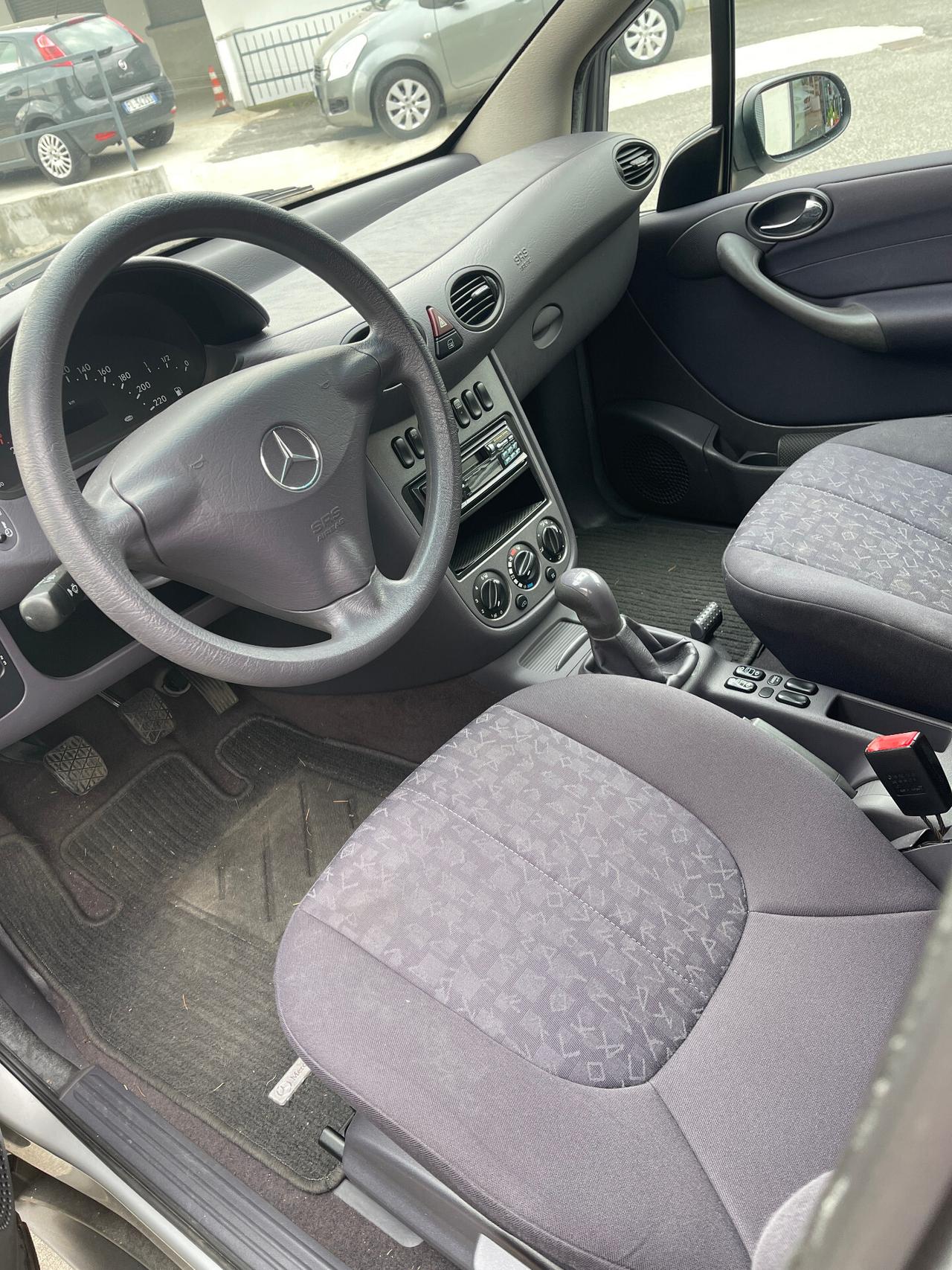 Mercedes-benz A 160