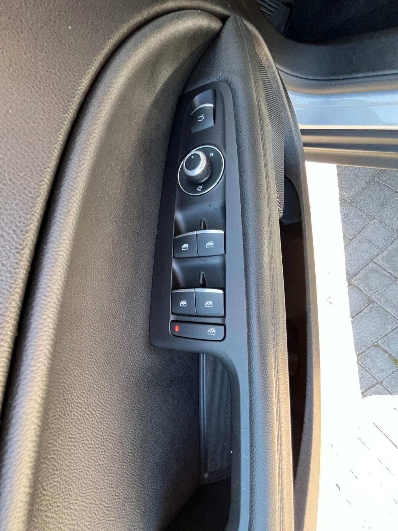 Alfa Romeo Stelvio 2.2 Turbodiesel 160 CV AT8 RWD Business