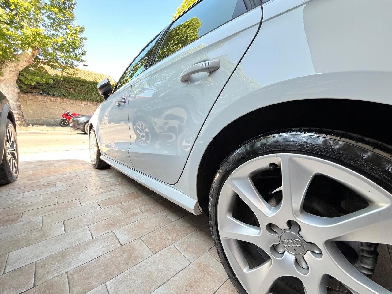 Audi A1 SPB 1.0 82CV TFSI Admired
