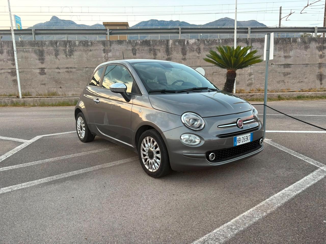 Fiat 500 Berlina Hybrid Icon