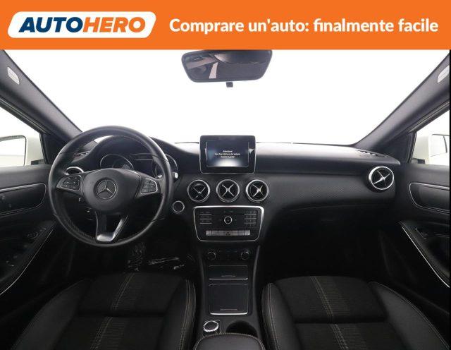 MERCEDES-BENZ A 180 Sport