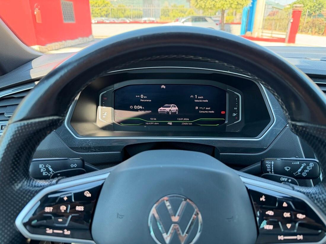 Volkswagen Tiguan 2.0 TDI 150 CV SCR DSG 4MOTION R-Line
