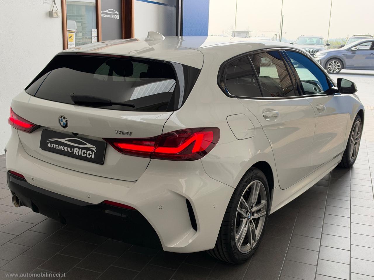 BMW 118i 5p. Msport