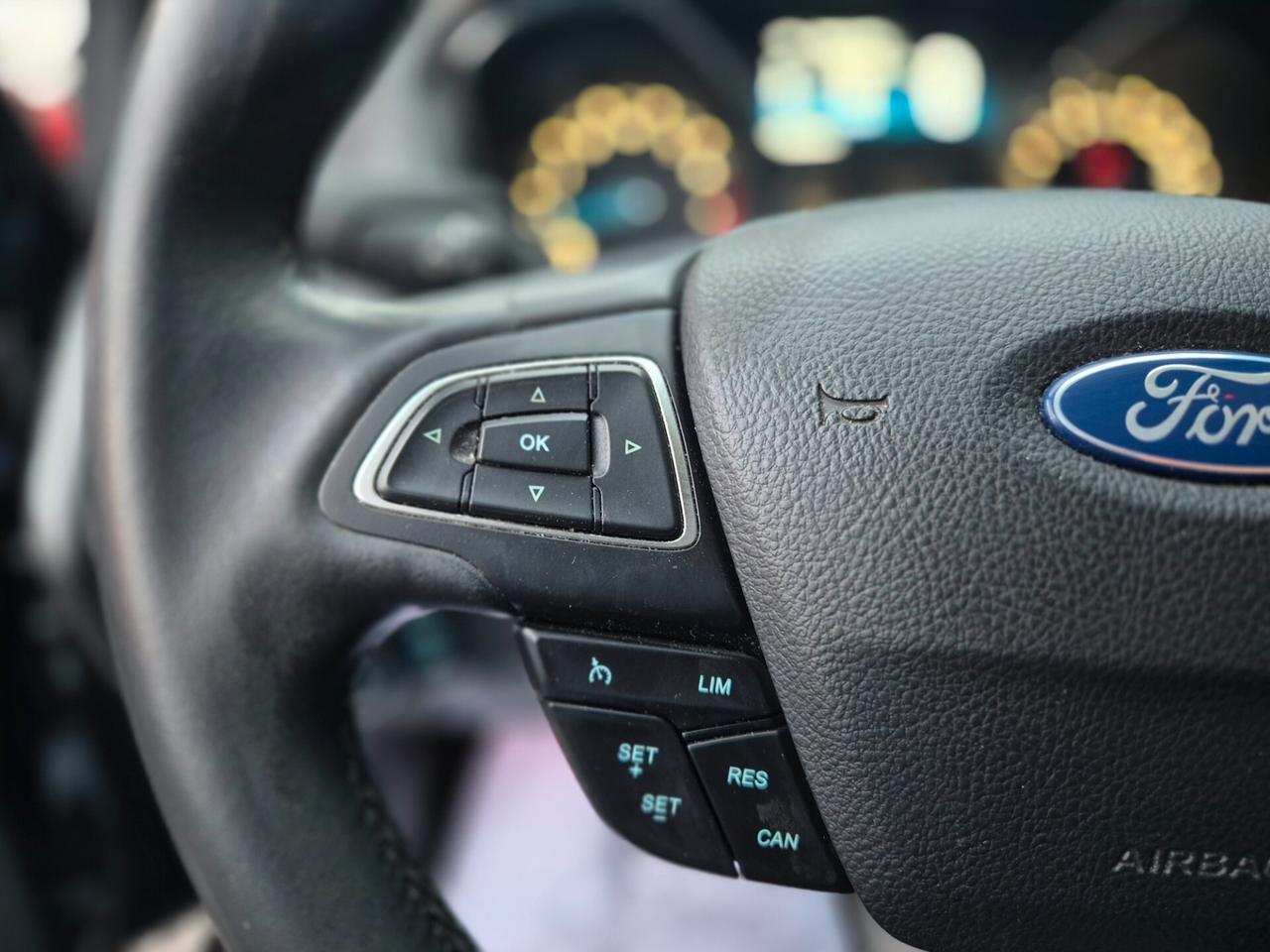 Ford Focus 1.6 120 CV GPL Titanium