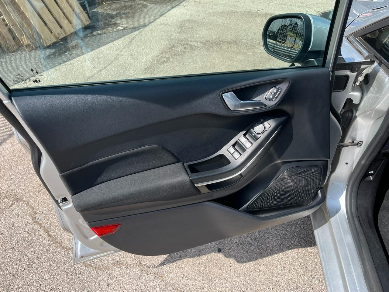 Ford Fiesta 1.1 75 CV 5 porte Titanium