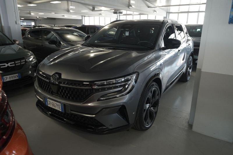 Renault Austral * 1.2 E-TECH FULL HYBRID ICONIC ESPRIT ALPINE 200CV AUTO