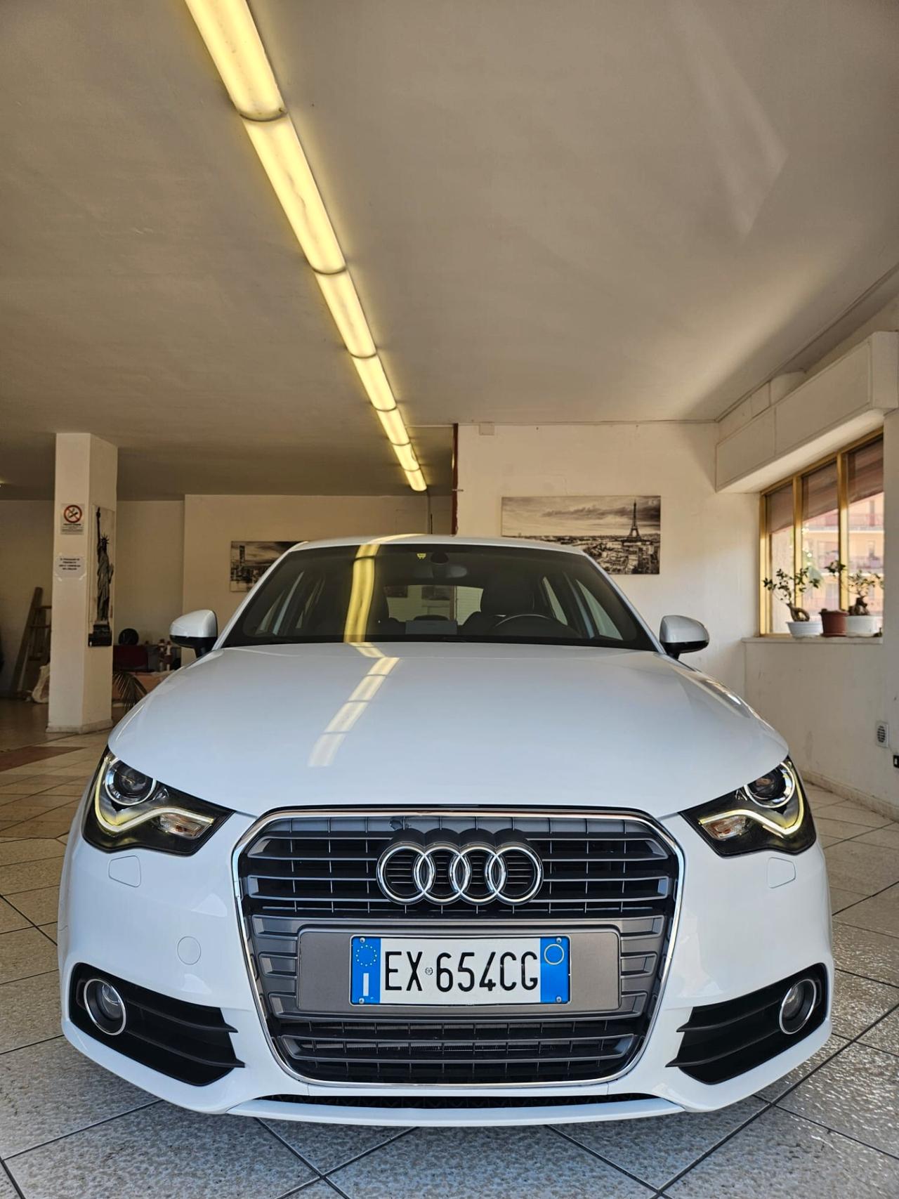 Audi A1 SPB 1.6 TDI Sline 90cv neopatentati