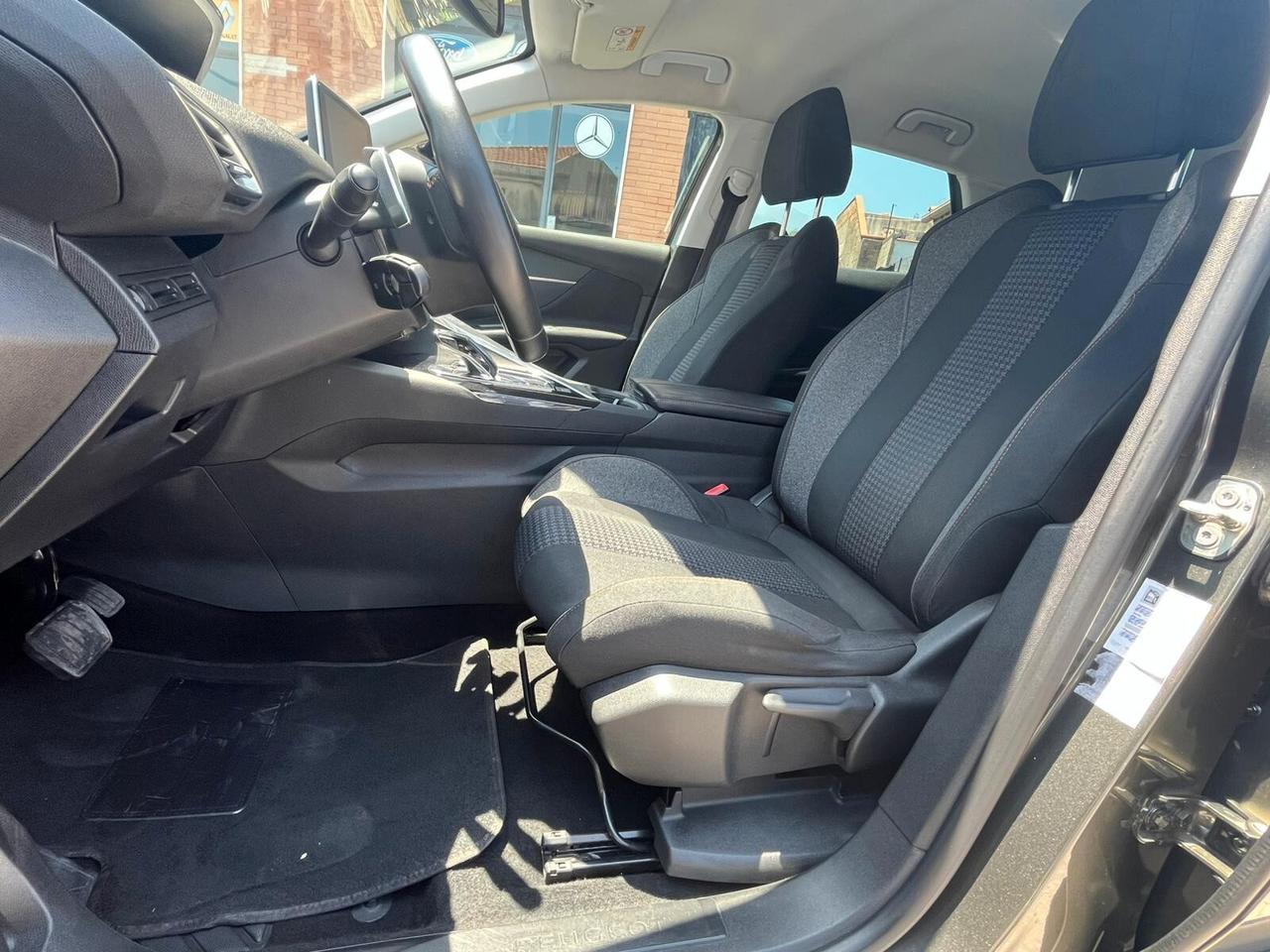 Peugeot 3008 1.6 HDi 120 S&S EAT6 Allure
