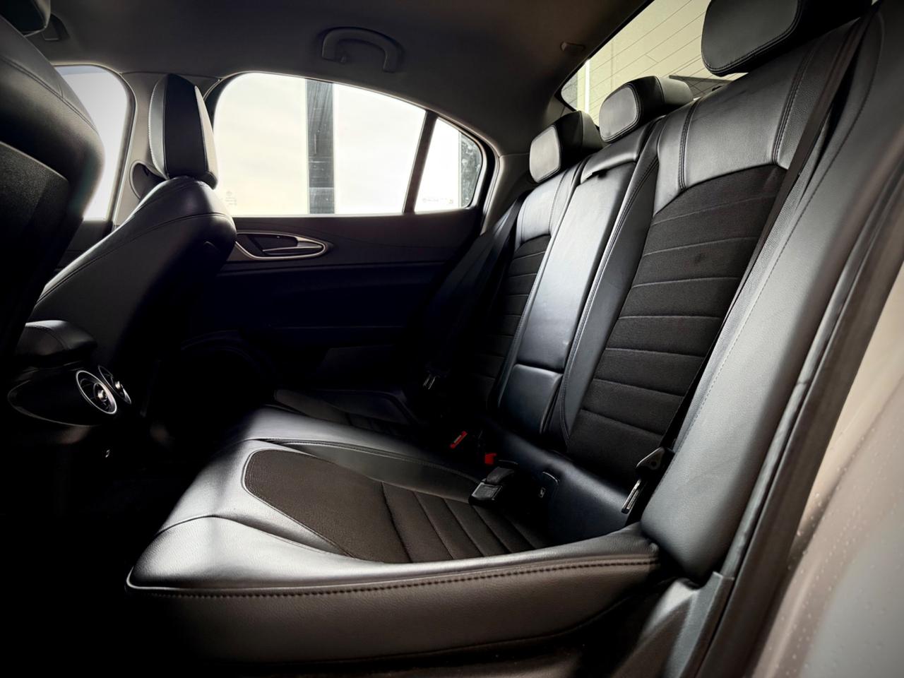 Alfa Romeo Giulia 2.2 Turbodiesel 150 CV AT8 Super