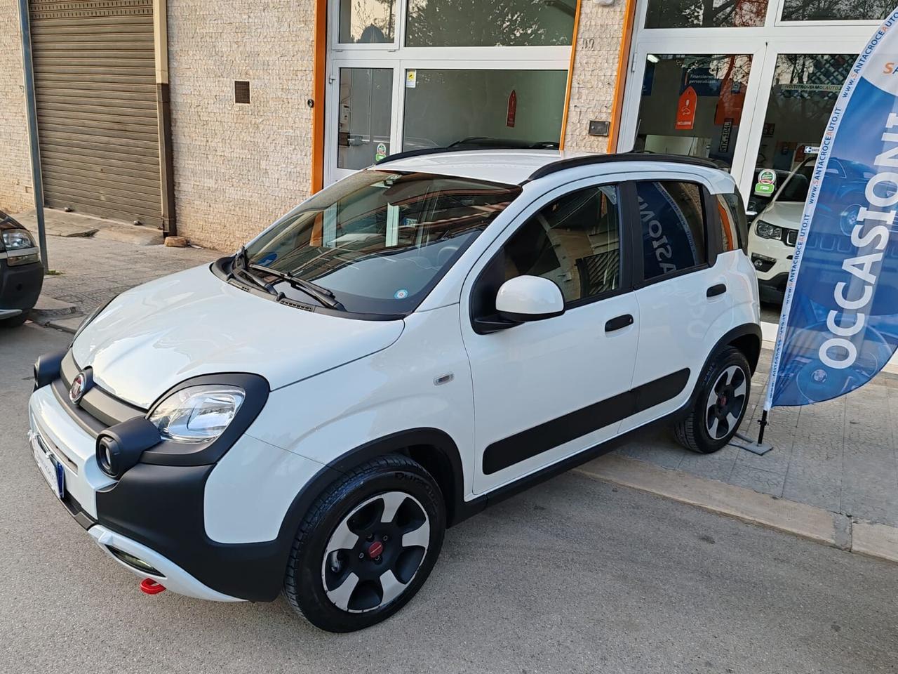 FIAT PANDA 1.0 FIREFLY HYBRID CITY CROSS 2023