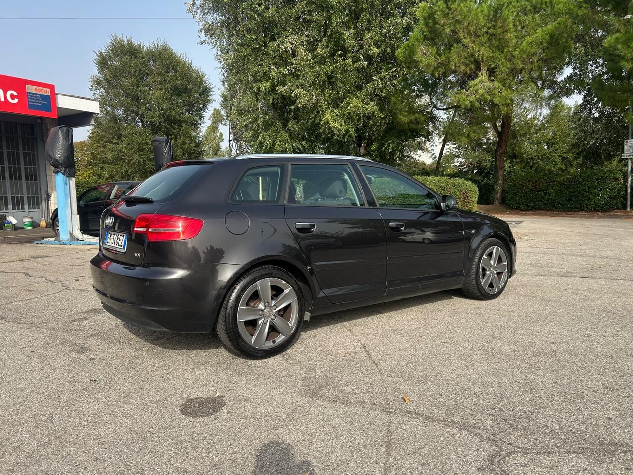 Audi A3 SPB 1.6 TDI 105 CV CR Ambition