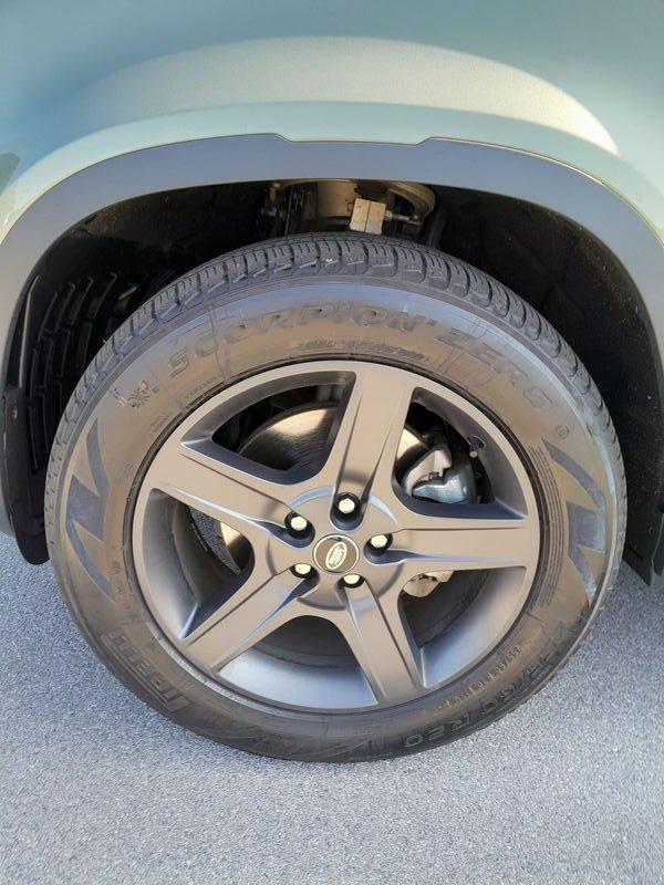 Land Rover Defender 3.0D I6 200 110 SE AWD AUTOCARRO N1 NETTO IVA