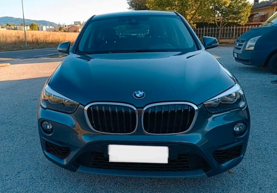 Bmw X1 xDrive18d Advantage LED 150cv 2 anni garanzia