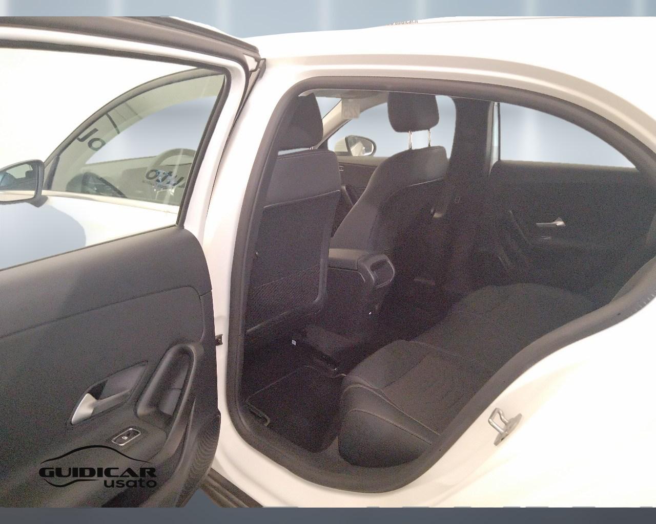 Mercedes-Benz Classe A - W177 2023 - A 180 d Advanced auto