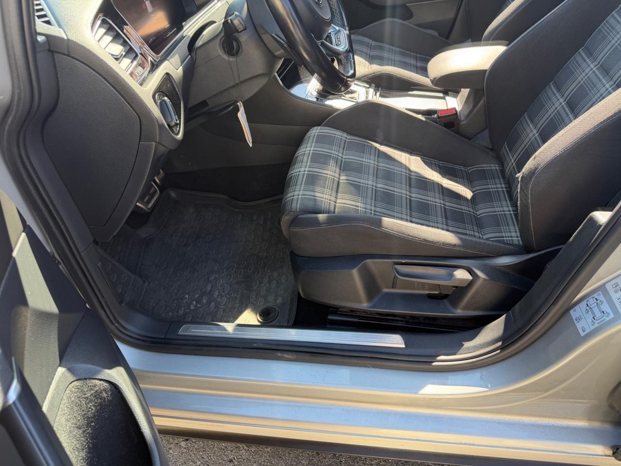 Volkswagen Golf Plus GTD 2.0 TDI DSG 5p. BlueMotion Technology