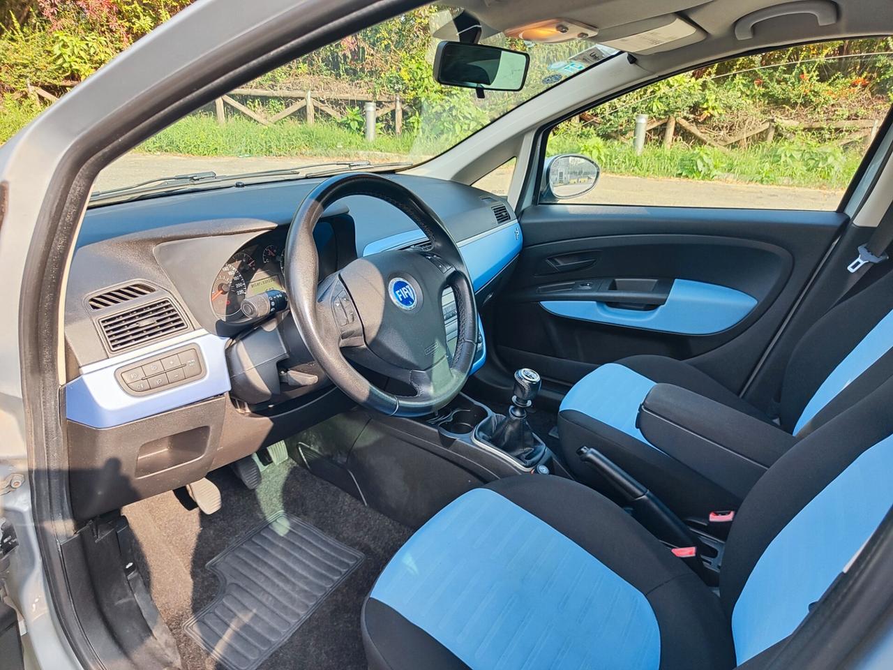 Fiat Grande Punto benzina 110.000 KM