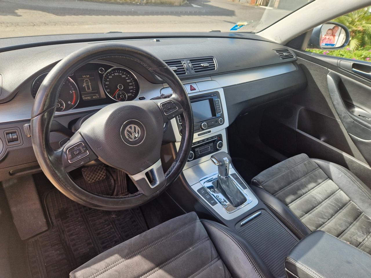 Volkswagen Passat 2.0 TDI DPF 4mot Var. DSG High.