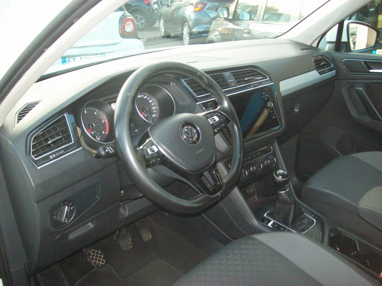 Volkswagen Tiguan 1.6 TDI SCR Sport BlueMotion Technology