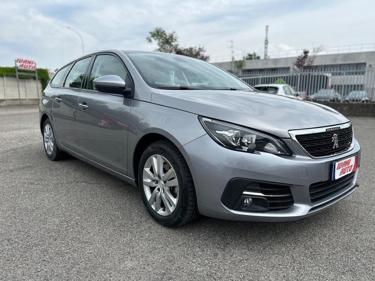 Peugeot 308 BlueHDi 120 IN ARRIVO
