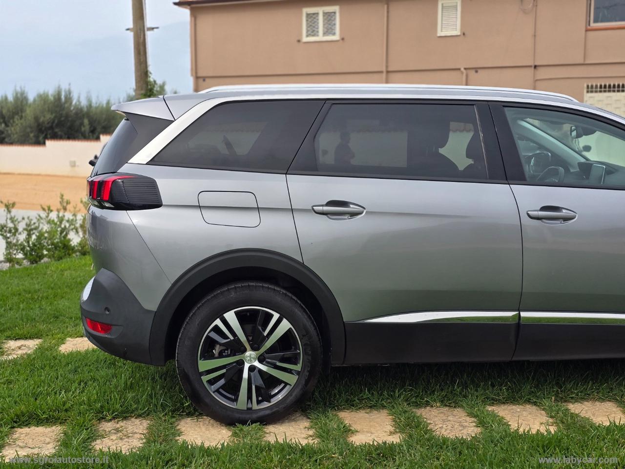 PEUGEOT 5008 BlueHDi 130 S&S EAT8 Allure