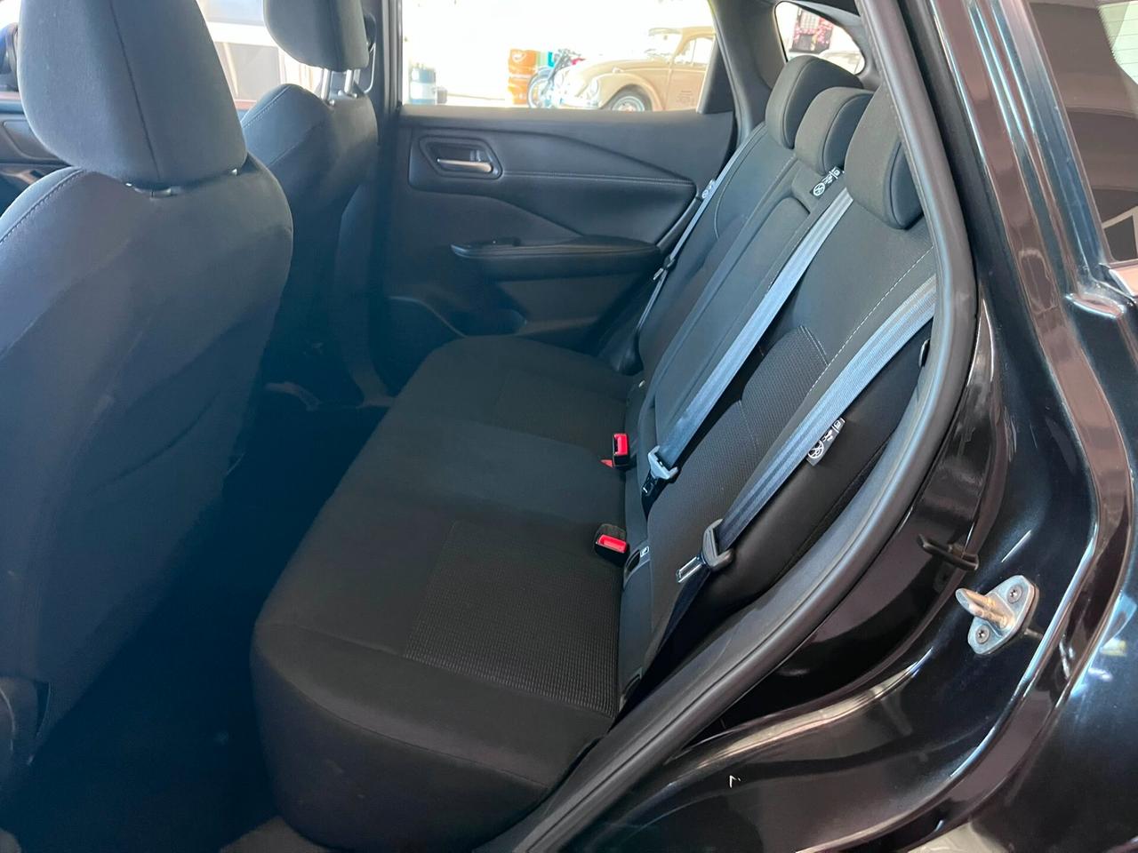 Nissan Qashqai MHEV 140 CV Business