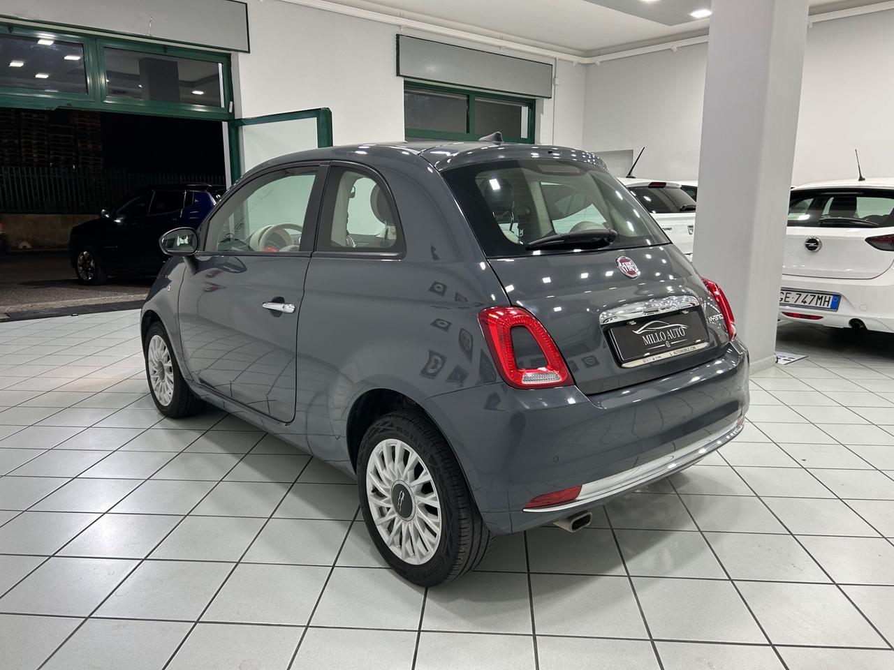 Fiat 500 1.0cc 71cv Hybrid Lounge
