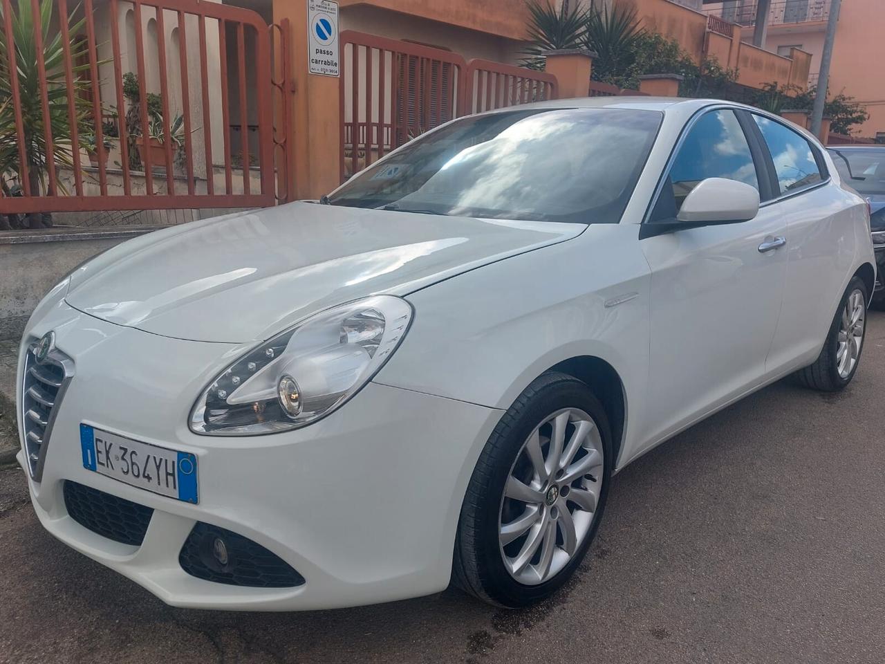 Alfa Romeo Giulietta 1.6 JTD 105 CV