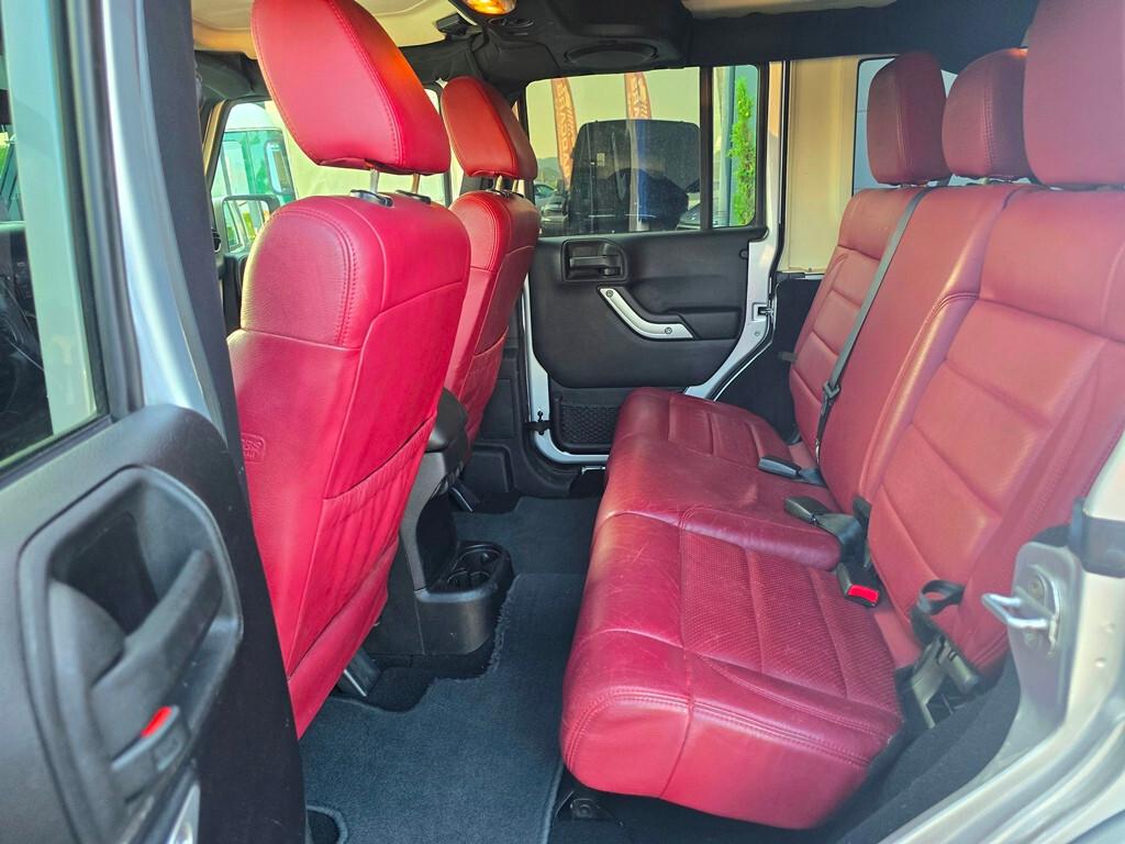 Jeep Wrangler UNLIMITED 2.8 CRD 200CV SAHARA
