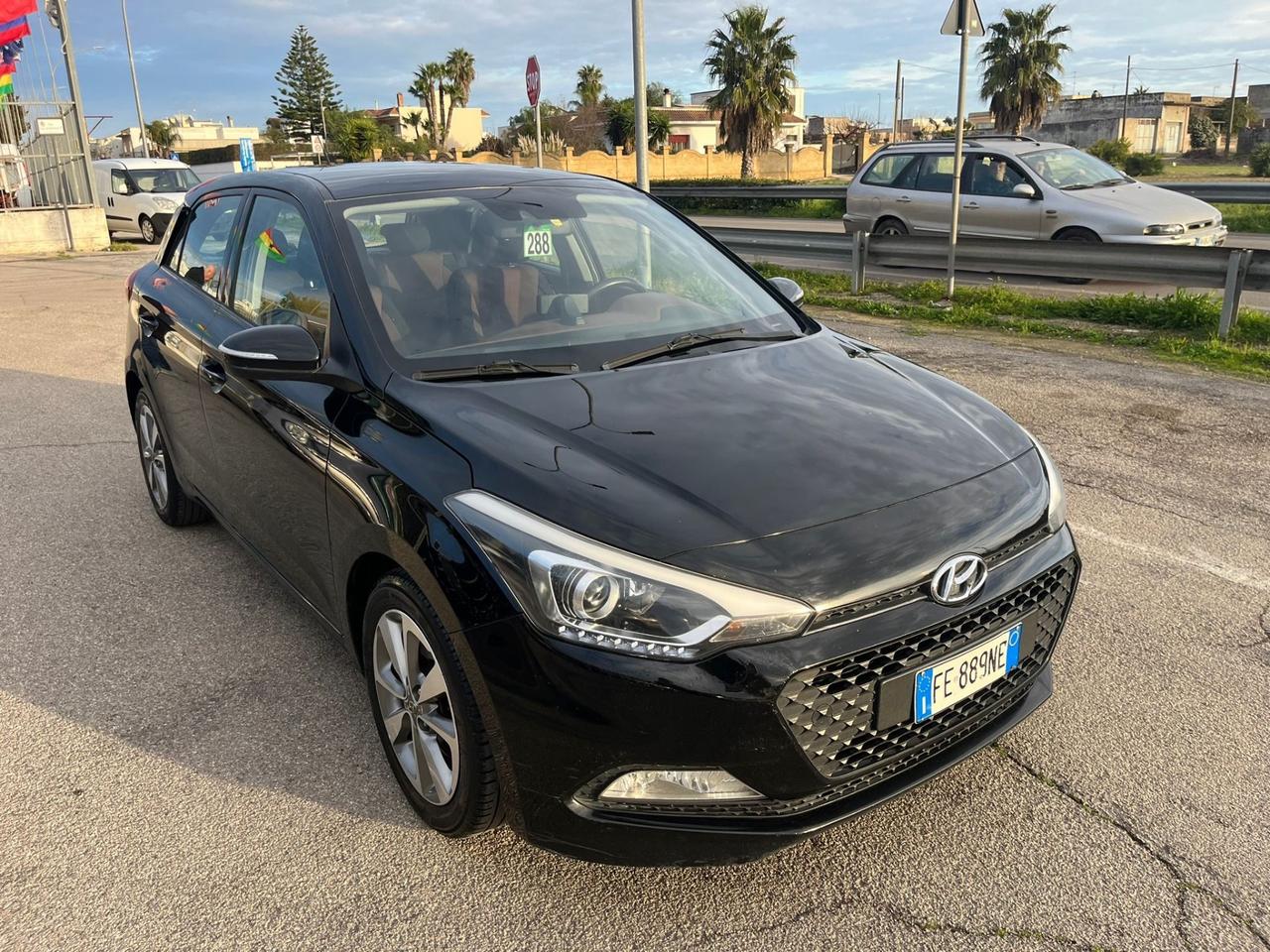 Hyundai i20 1.1 CRDi 12V 5 porte Comfort Unipro 2016