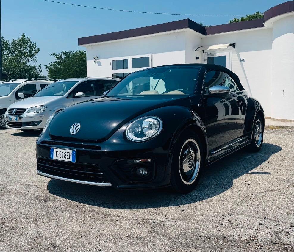 Volkswagen Maggiolino Cabrio 2.0 TDI DSG Design BlueMotion Technology