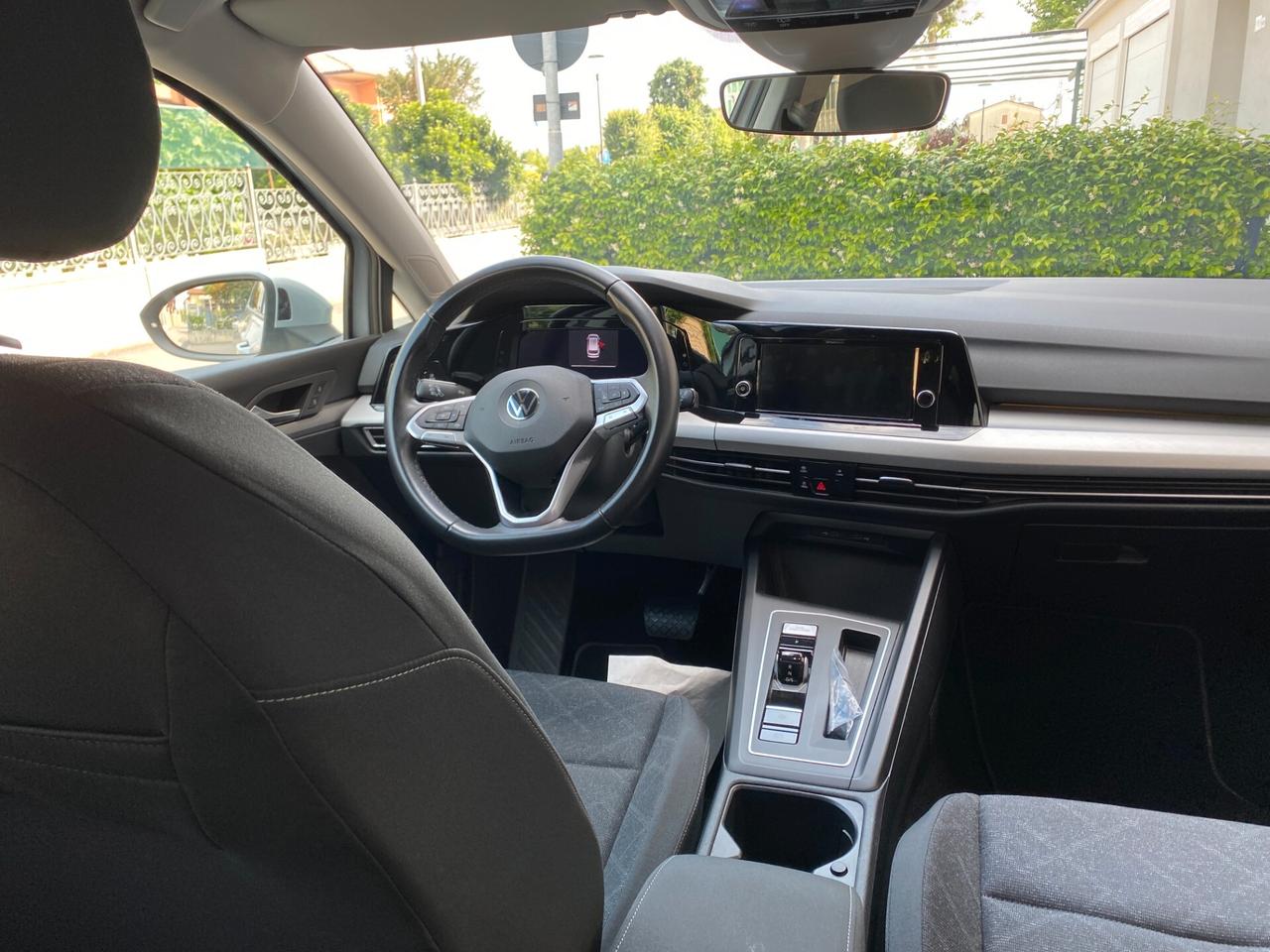 Volkswagen Golf Variant Golf Variant 2.0 TDI SCR DSG Life - CAMBIO AUTOMATICO