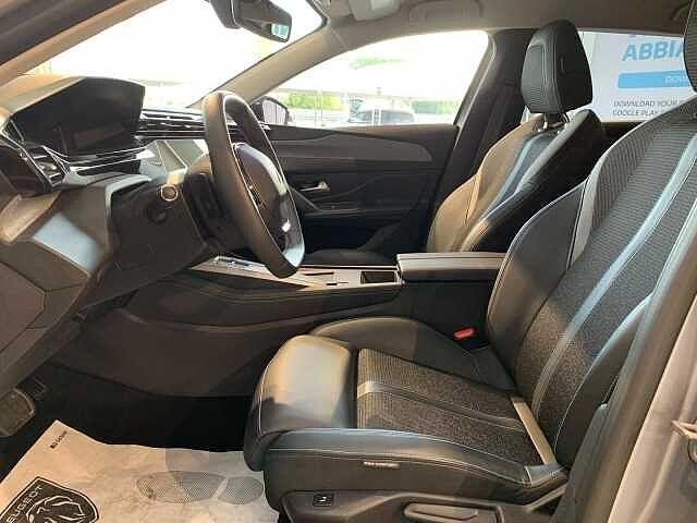 Peugeot 308 PureTech Turbo 130 S&S EAT8 SW Allure