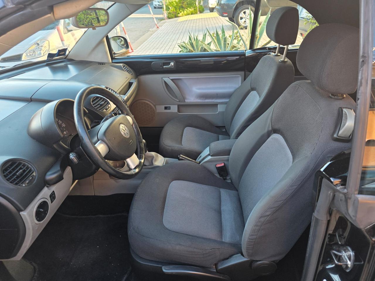 Volkswagen New Beetle 1.9 TDI 105CV Cabrio