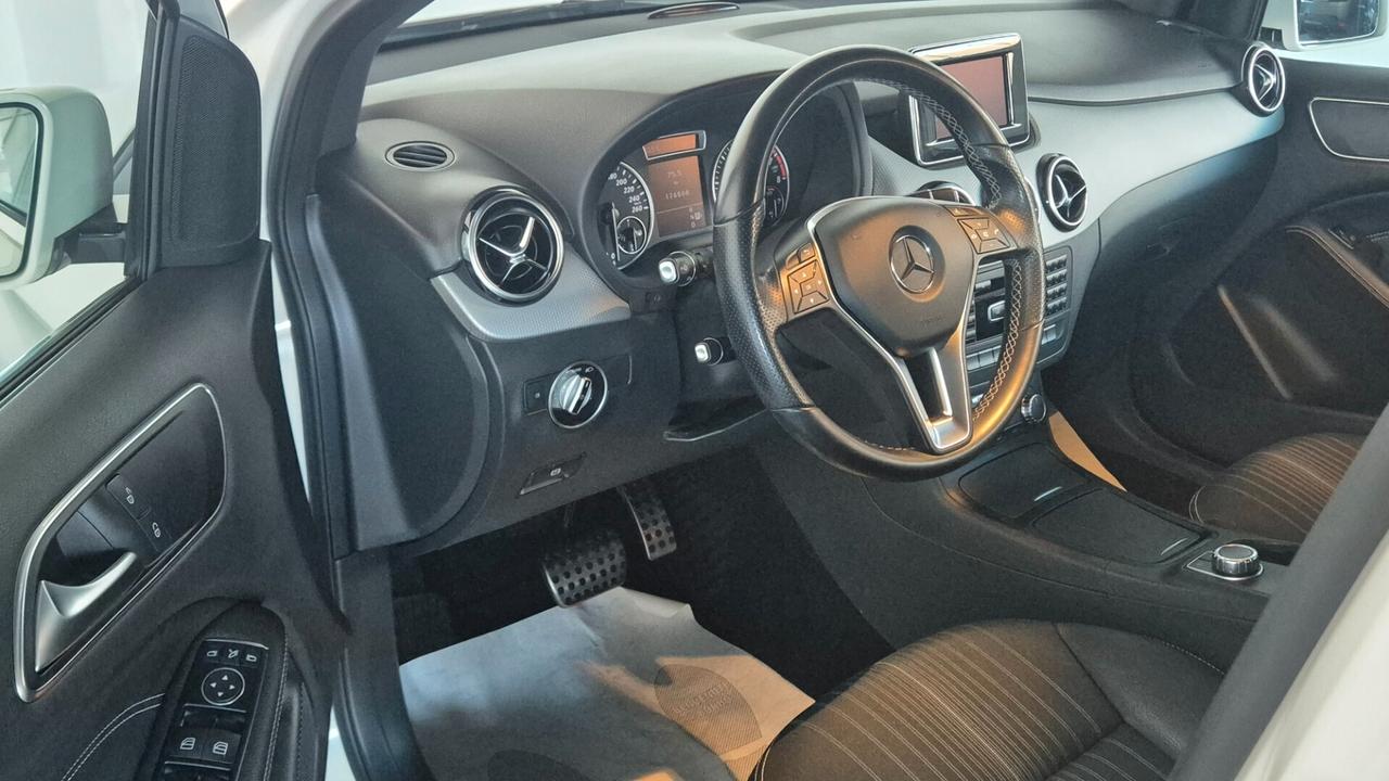 Mercedes-benz B 180 BlueEFFICIENCY Premium Automatico