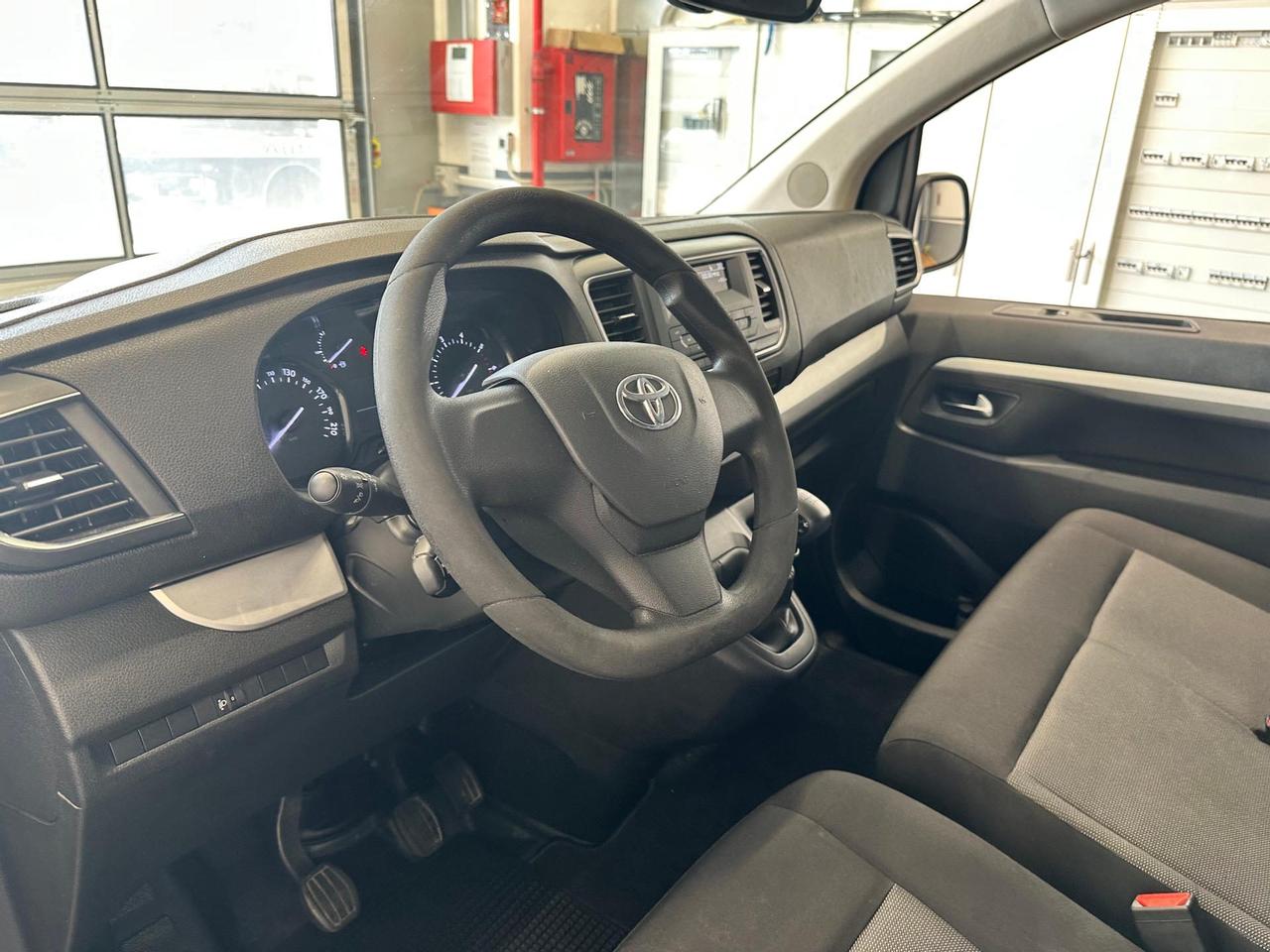 Toyota Proace Verso 1.5d 120cv S&S L0 Lounge 5p