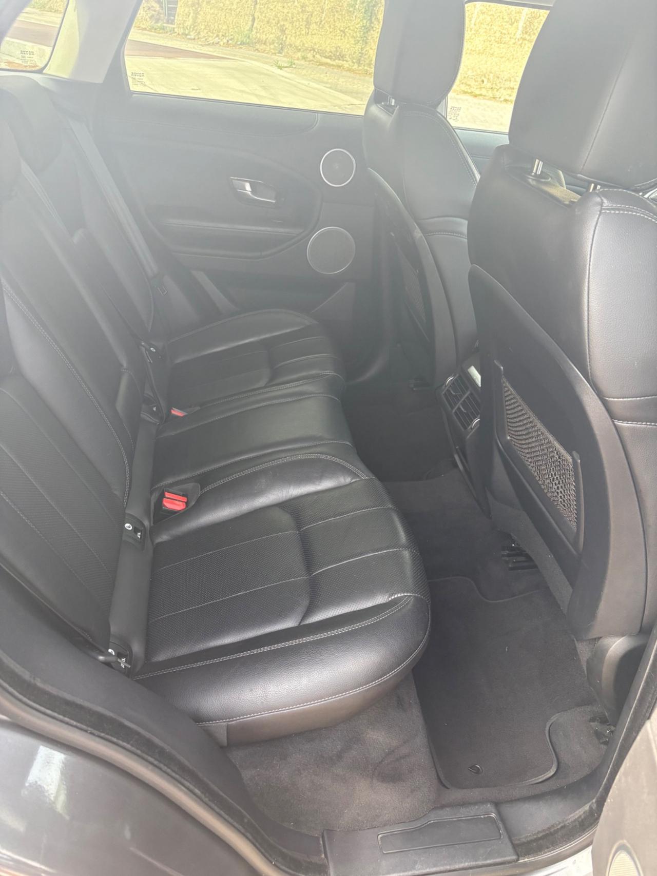 Land Rover Range Evoque 2.0 TD4 180 CV 5p. SE Dynamic