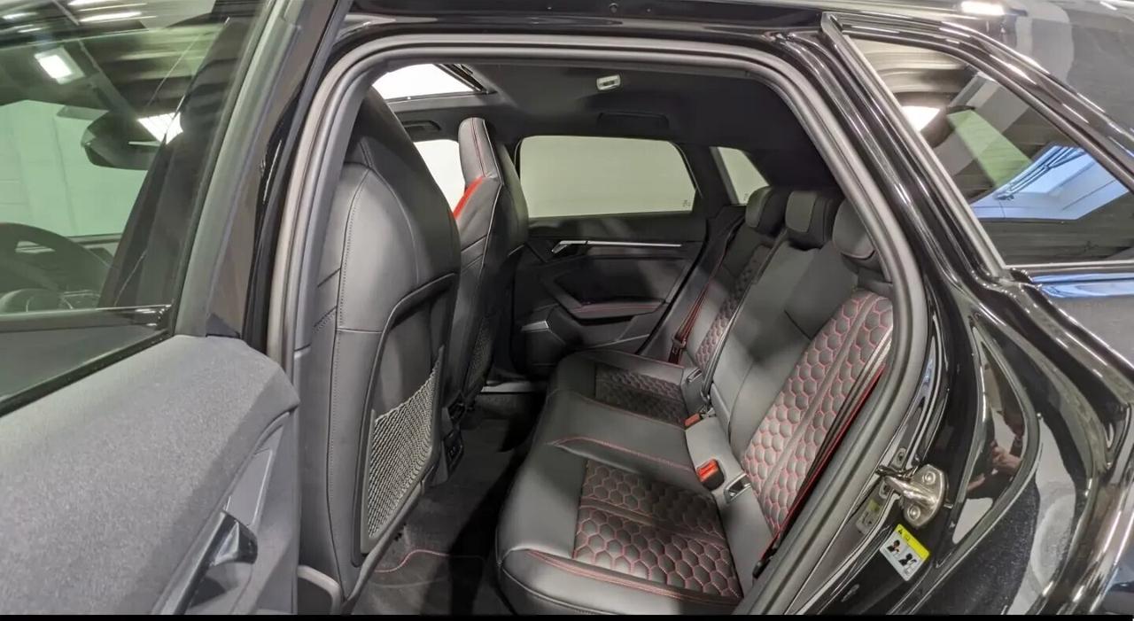 Audi RS3 Sportback 2.5 TFSI qu MTRX/TWTTO/SEDILI MASSAGIANTI/RETRO-CAMERA/NAVI