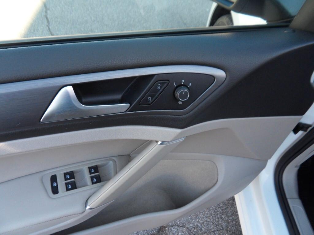 Volkswagen Golf Variant 1.6 TDI 115 CV 5p. Business BlueMotion Technology