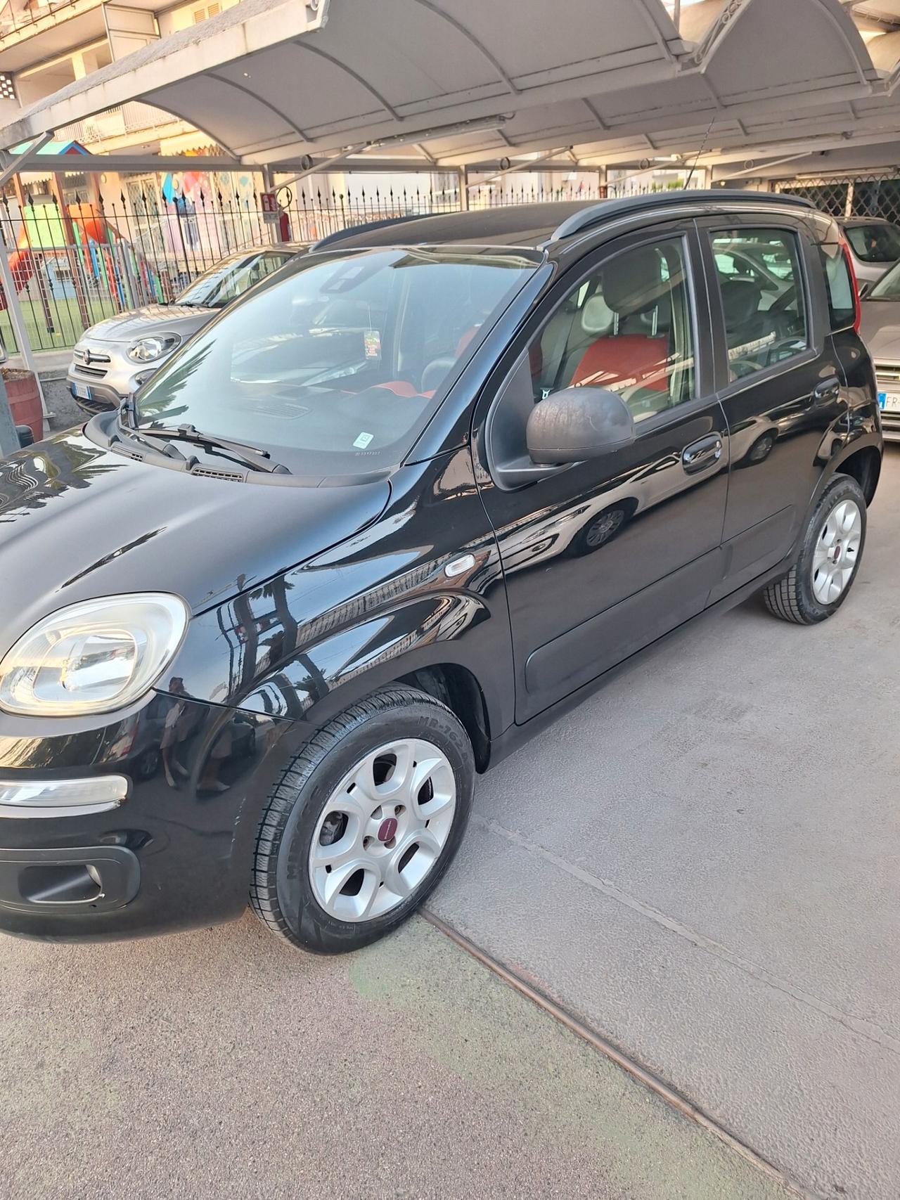 Fiat Panda 0.9 TwinAir Turbo Natural Power Lounge