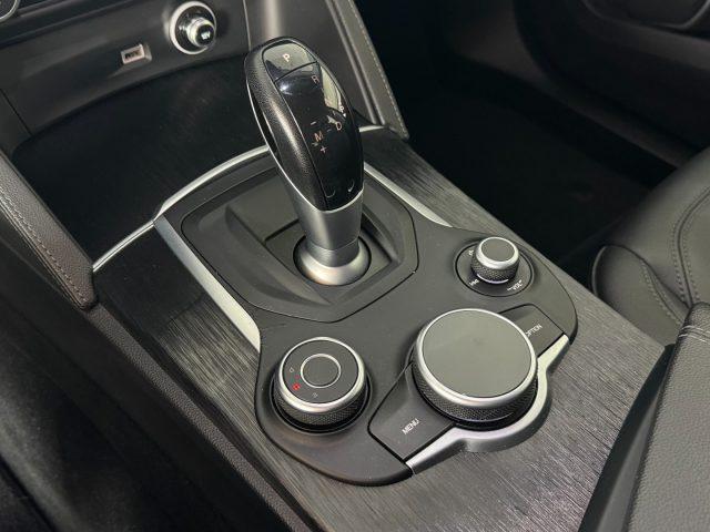 ALFA ROMEO Stelvio 2.0 Turbo 200cv AT8 Q4 Executive Active Suspension