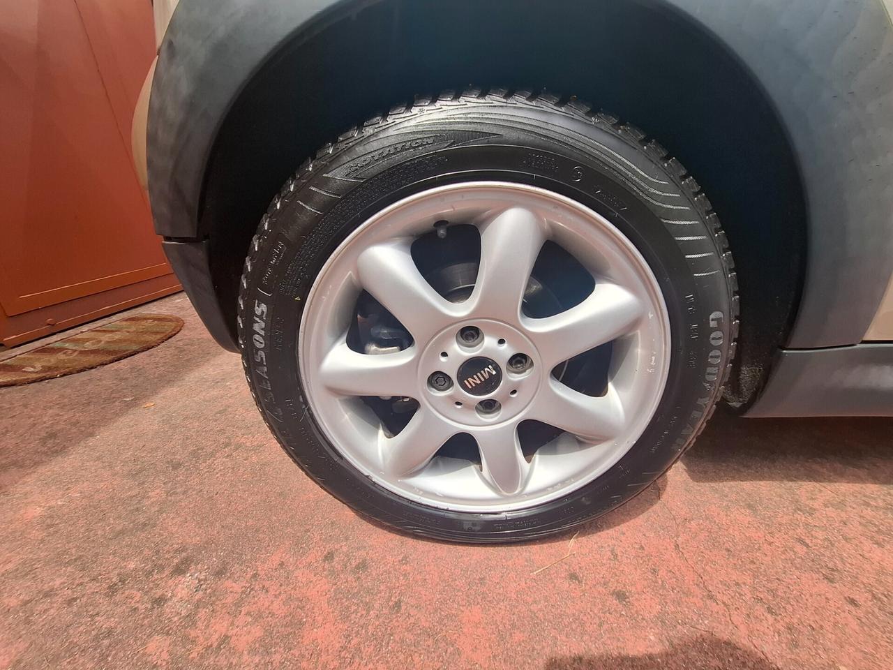 Mini Mini 1.4 16V One Chili ok neopatentati