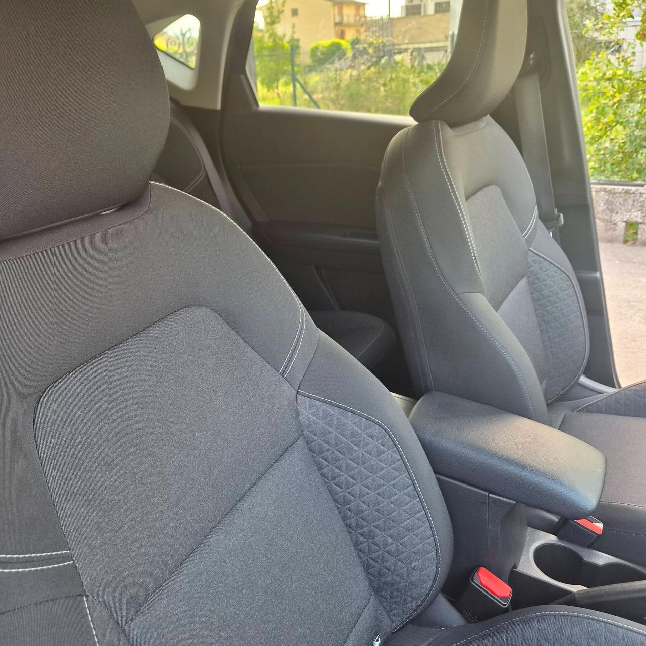 Renault Captur TCe 100CV GPL Techno 2024 km71000