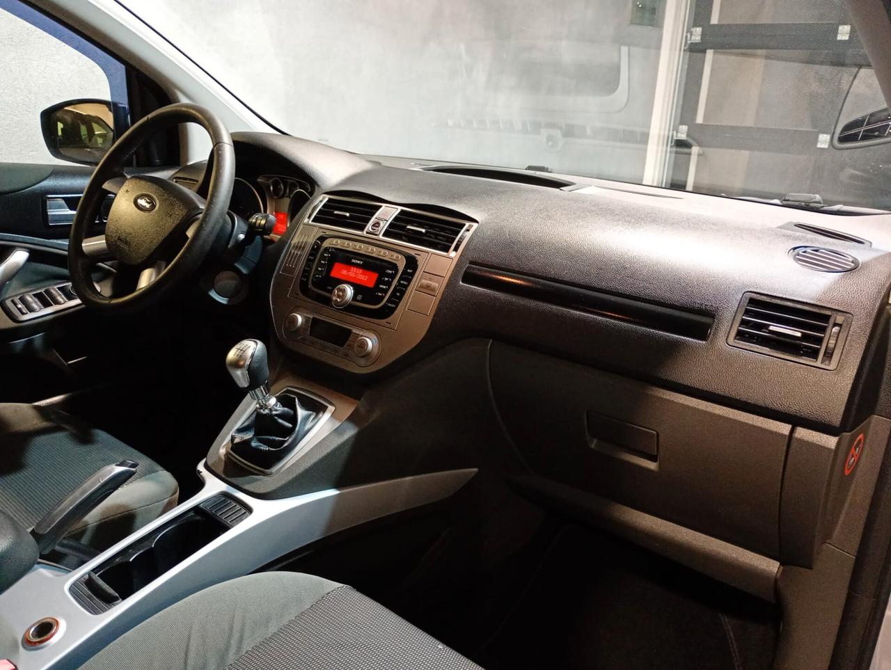 Ford Kuga 2.0 TDCi 140 CV 2WD Titanium