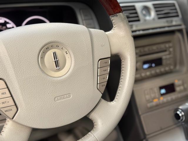 LINCOLN Navigator 5.4I V8