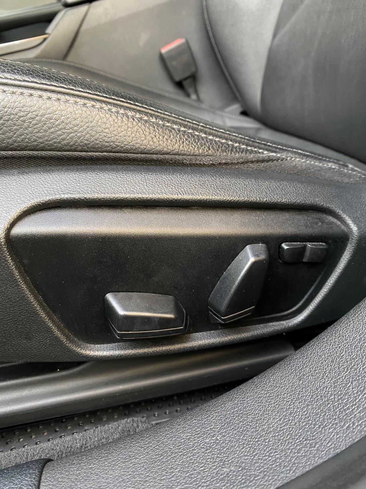 BMW M 135i xDrive auto 306cv