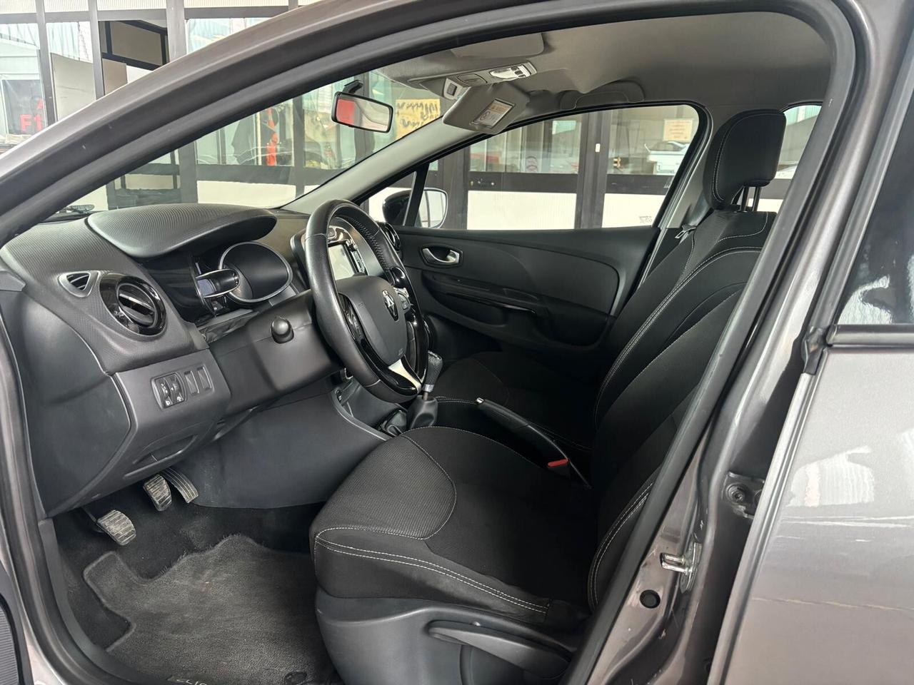 Renault Clio 1.2 75CV 5 porte Life